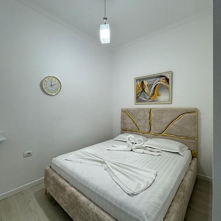 Solei Apartments ساراندا المظهر الخارجي الصورة