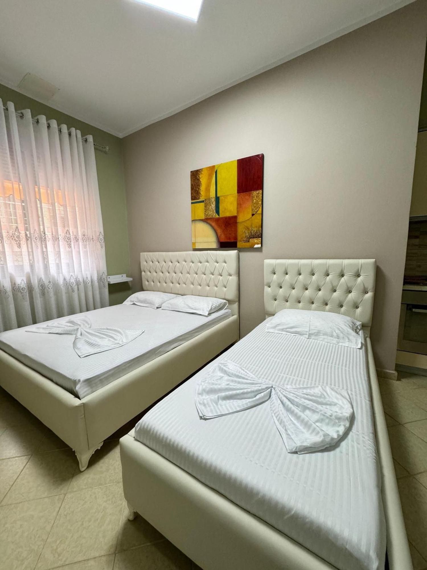Solei Apartments ساراندا المظهر الخارجي الصورة